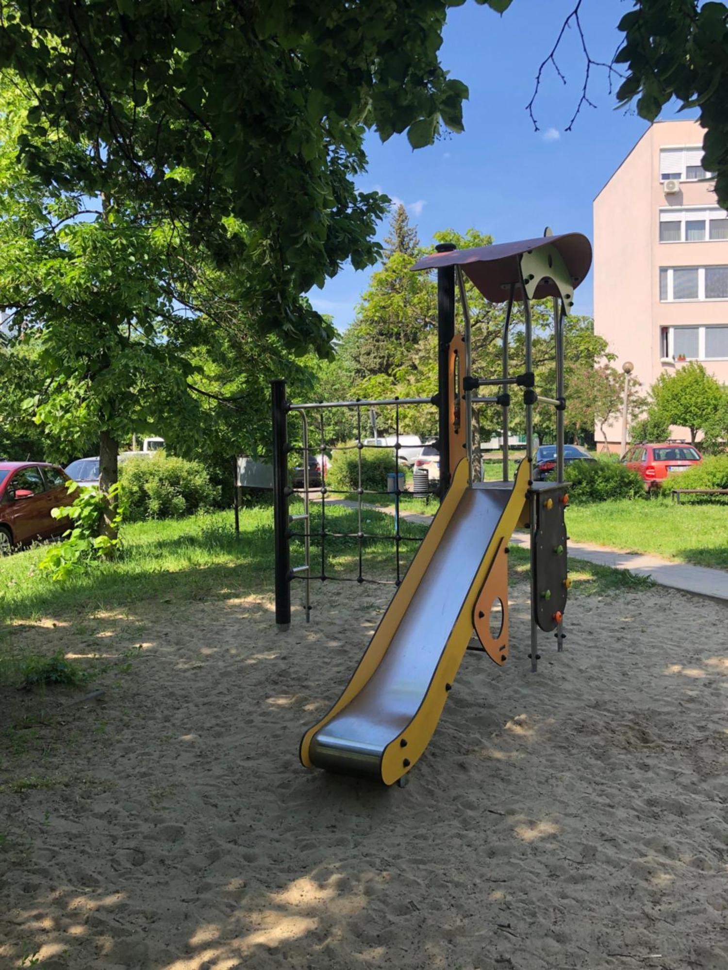 Juti Apartman Eger Extérieur photo